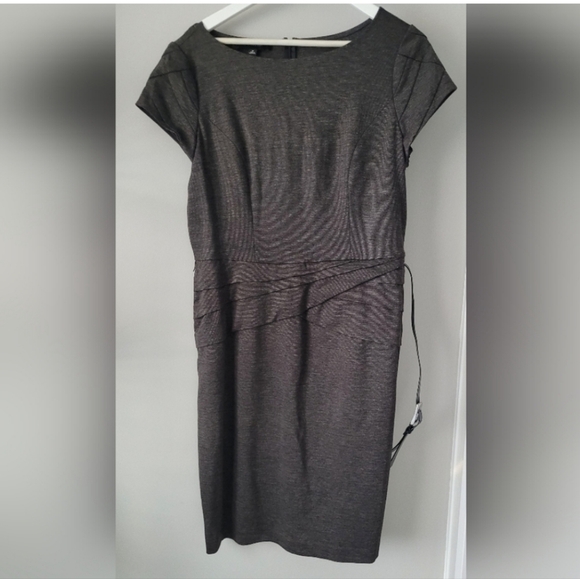 2 for $75 - Jones & Co Women’s Size 14 Gray Dress with Belt - Picture 1 of 1